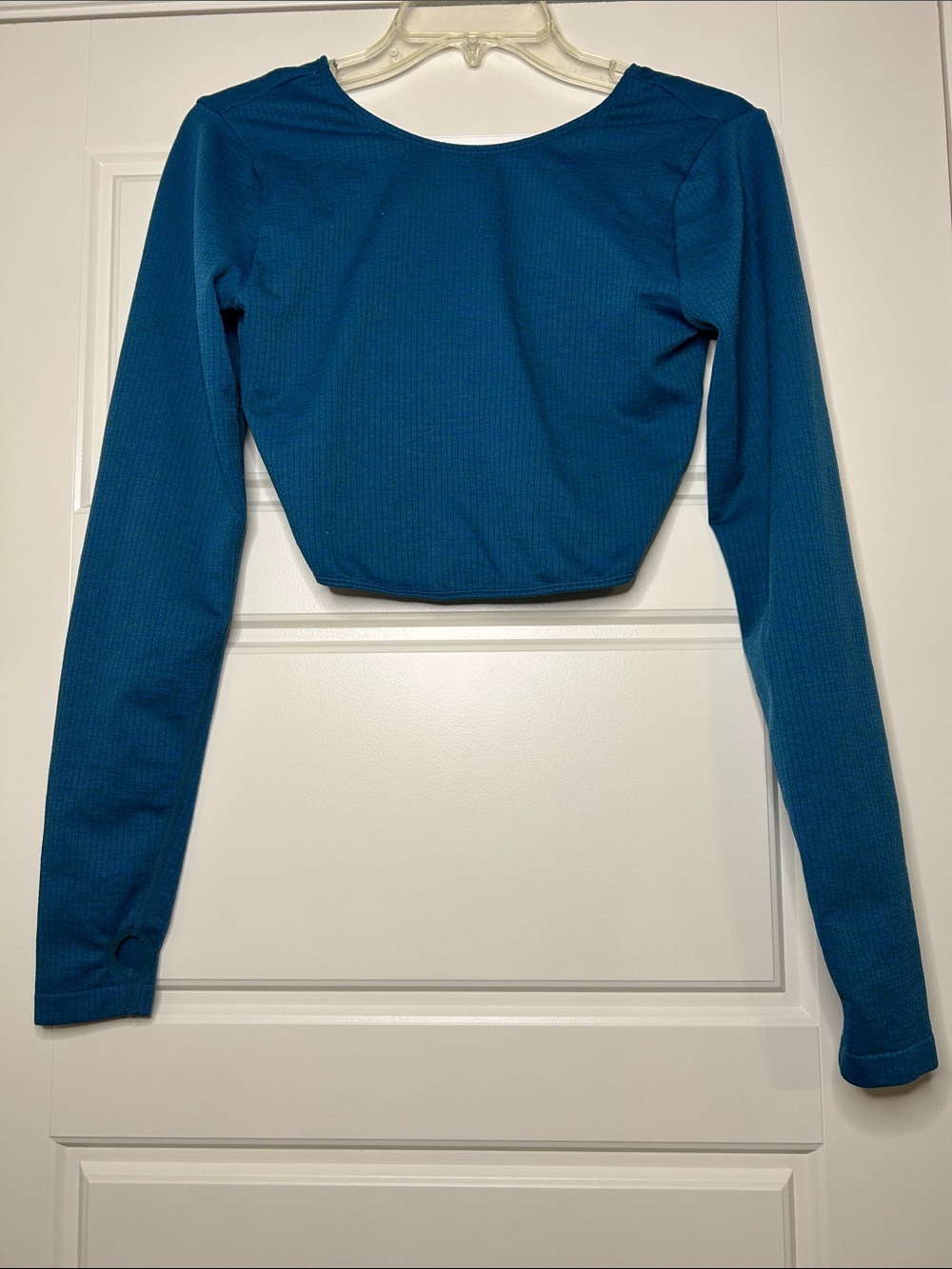 Elegant Teal Long Sleeve Crop Top